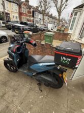 فروش اسکوتر یاماها تیریسیتی ۲۰۲۳ مناسب Uber Eats در لندن