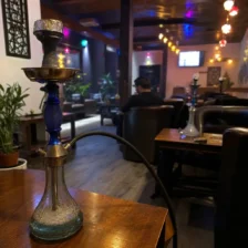 استخدام نیروی آشنا به زبان انگلیسی در قلیان‌سرای MIRA در لندن