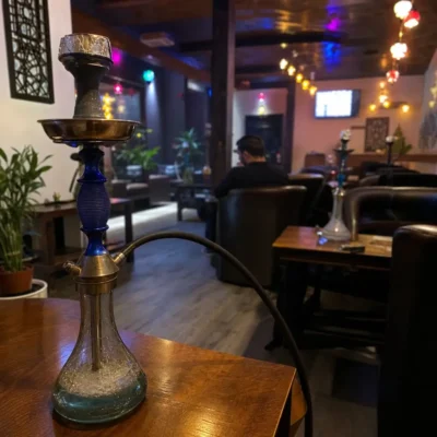 استخدام نیروی آشنا به زبان انگلیسی در قلیان‌سرای MIRA در لندن