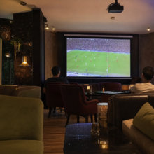 پخش زنده بازی ایران و بلژیک در AYSU LOUNGE واتفورد