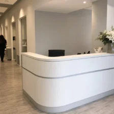 استخدام ریسپشن خانم در کلینیک زیبایی لندن