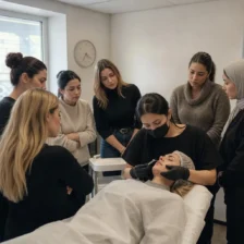دوره های آموزشی زیبایی و فیلر آکادمی بیولیز در لندن