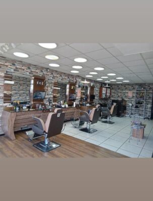 فروش باربرشاپ فعال در منطقه ویرال با درآمد عالی